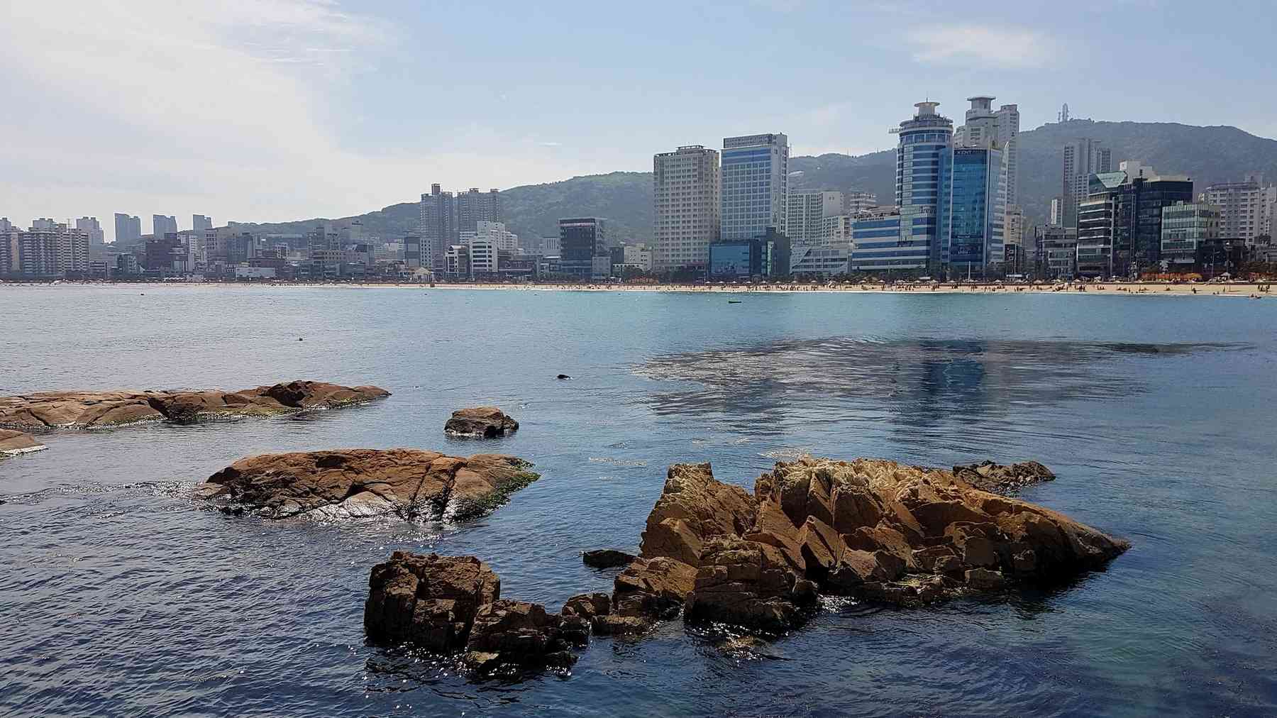 Busan-Haundae-Gwangali-Beach-1