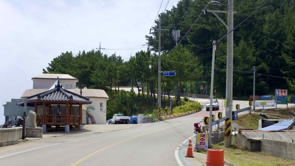 A picture of Daetan Beach (대탄해변) at Daetan Village in Yeongdeok County, South Korea.