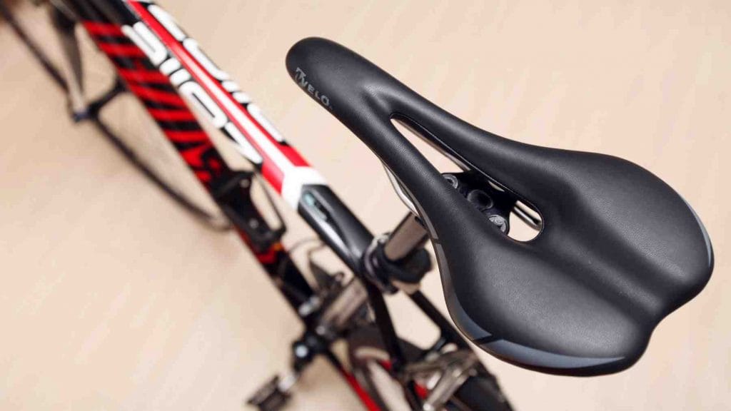 A picture of a bike saddle.