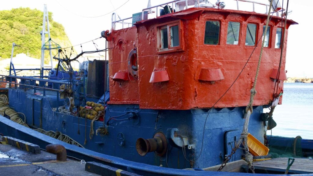 A picture of a fishing boat at Hupo Port (후포항) in Uljin County, South Korea.