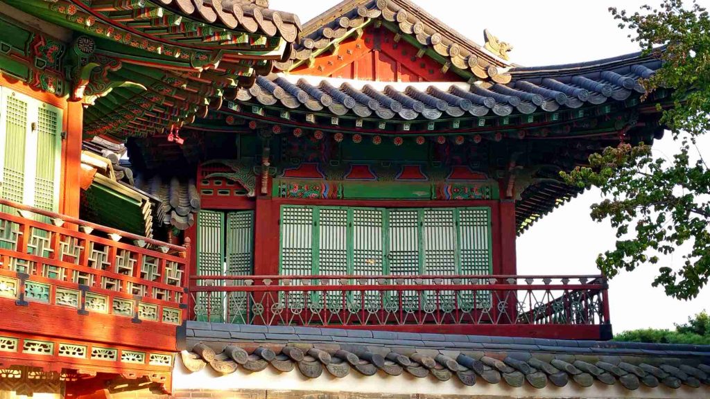 The structures near Changdeok Palace display the Joseon Dynasty's traditional architecture.
