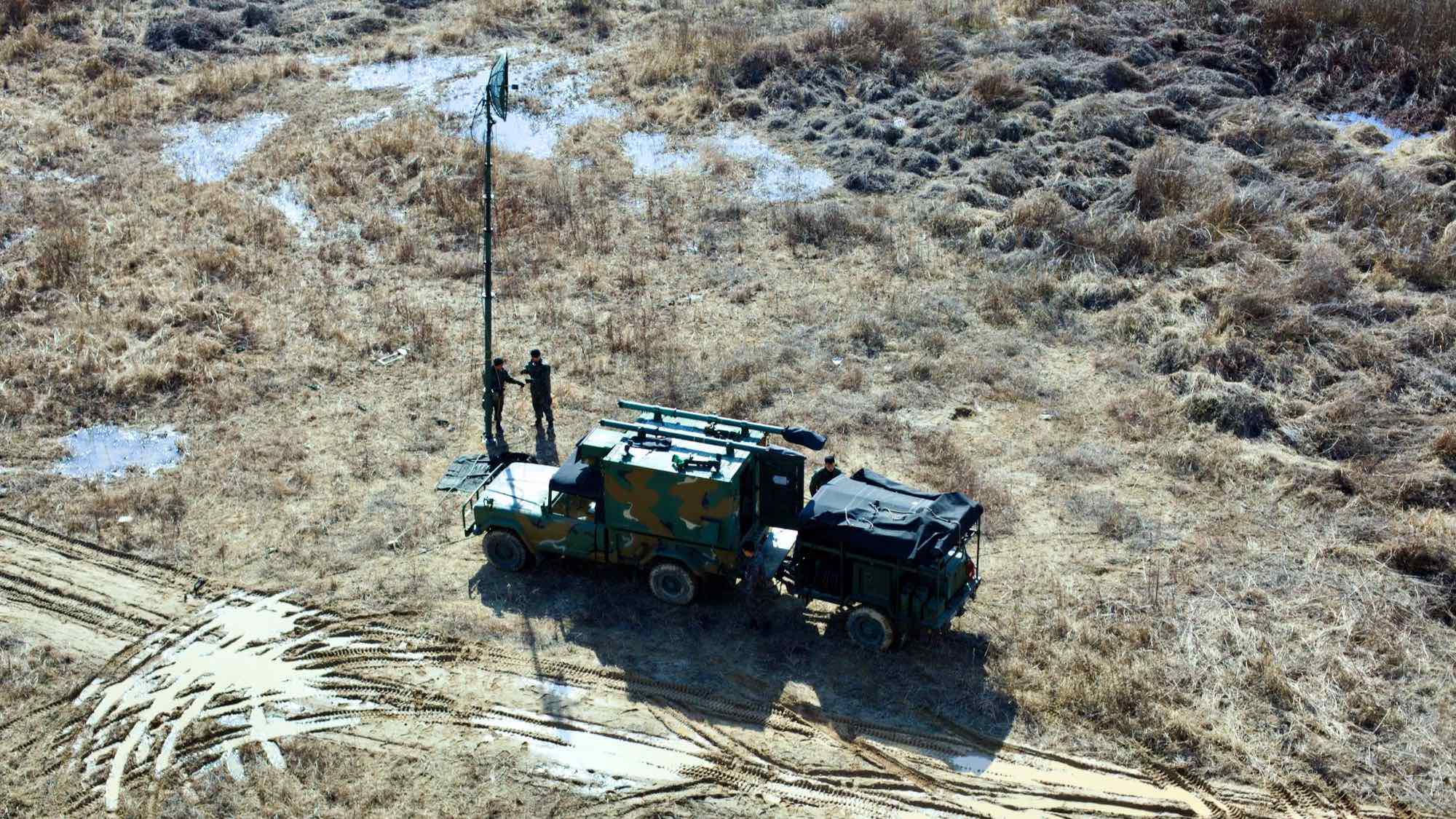 A picture of the Seom River Bridge over the Seom River (섬강) on the Hangang Bike Path (한강자전거길) in Wongju City (원주시).