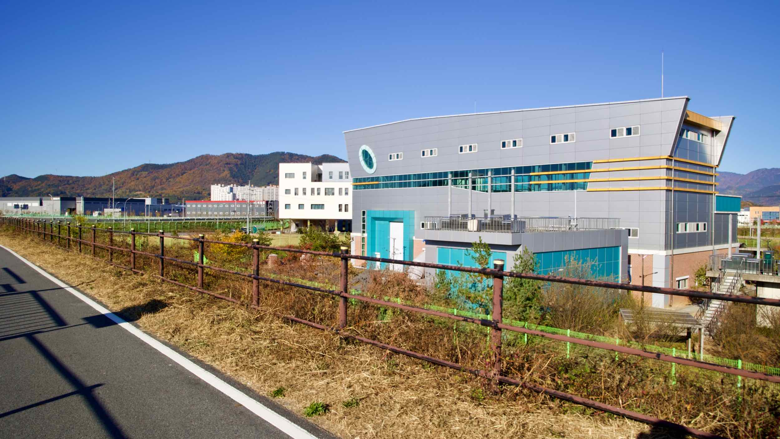Nakdonggang Bike Path - Daegu Changnyeong - Dalseong County Factories near Bike Path