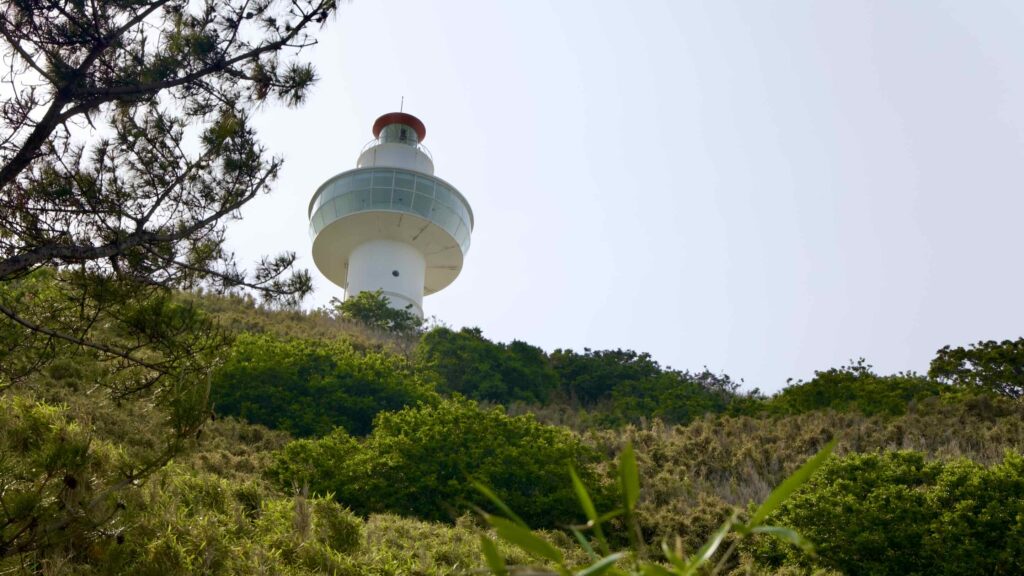 A picture of Jukdo Mountain Observatory and Jukdo Mountain in Chuksan Port, Yeongdeok County, South Korea.