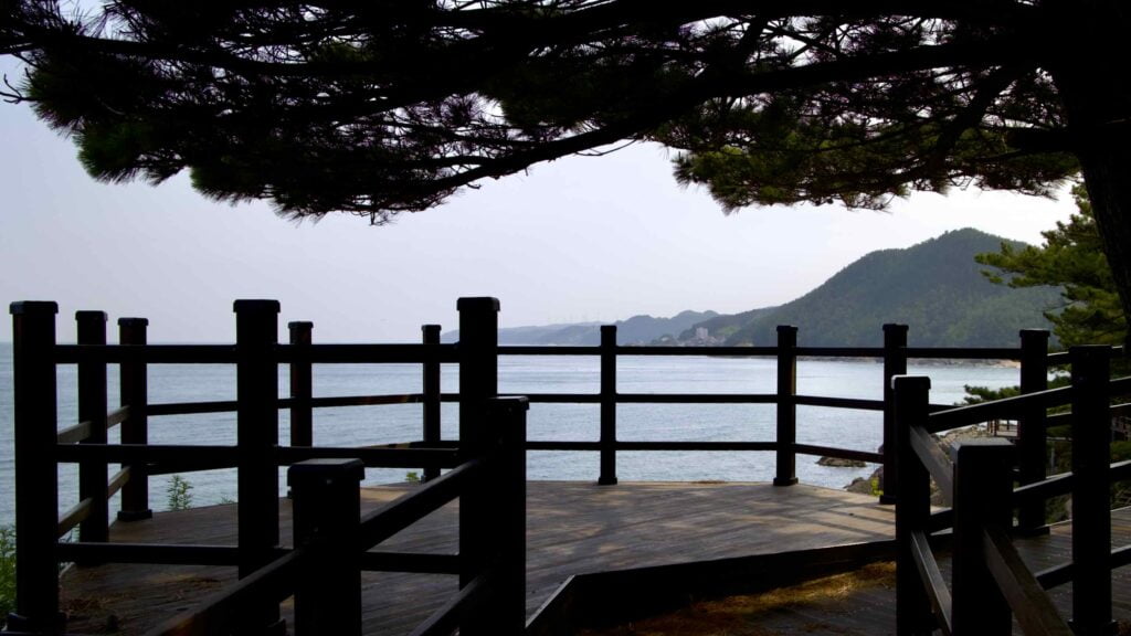 Wooden walkways with picturesque views surround Jukdo Mountain in Chuksan Port.