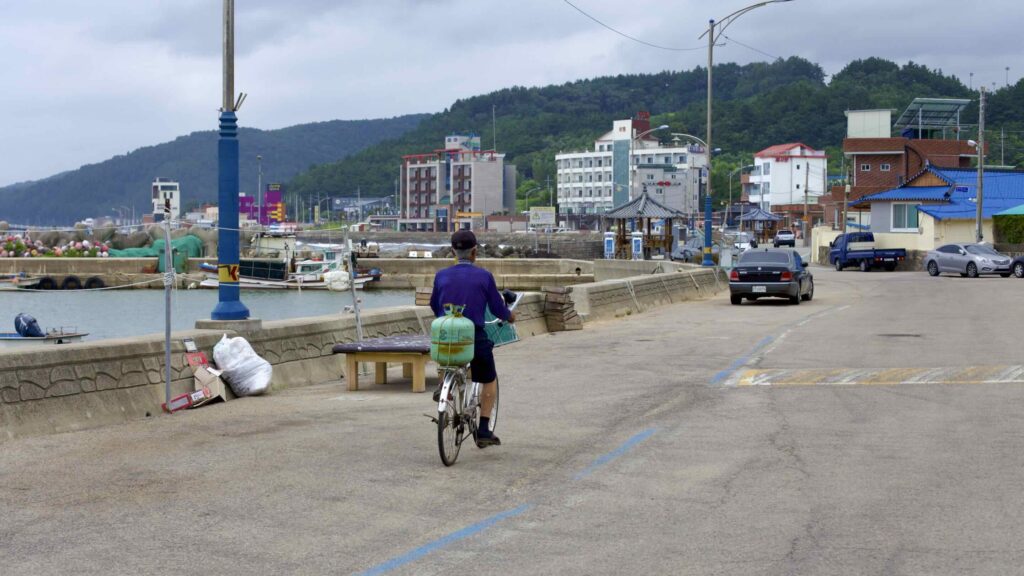 A picture of Samsa Village in Yeongdeok County, South Korea.