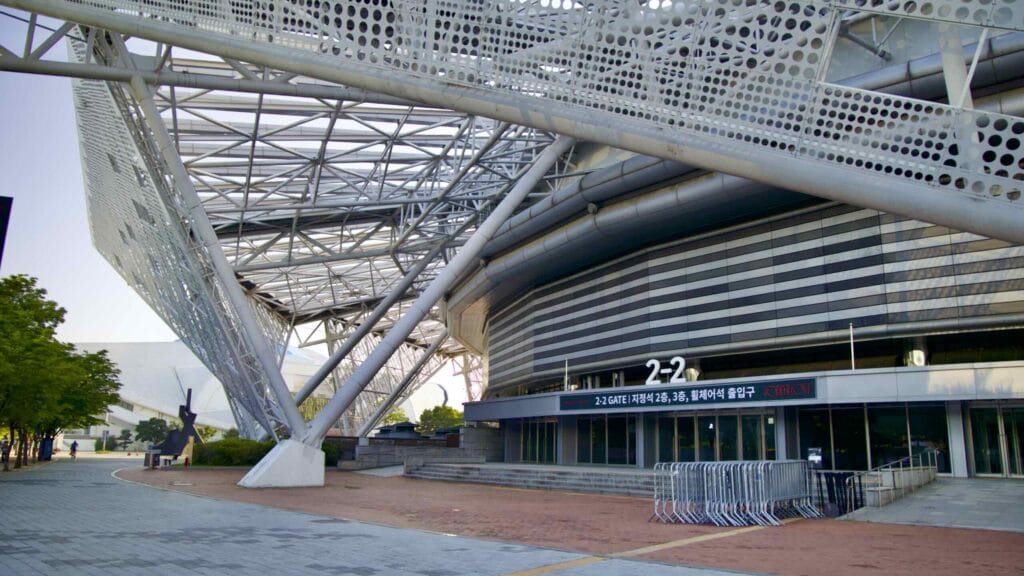 A picture of the KSPO DOME at Olympic Park (올림픽공원) in the Songpa District in Seoul, South Korea.