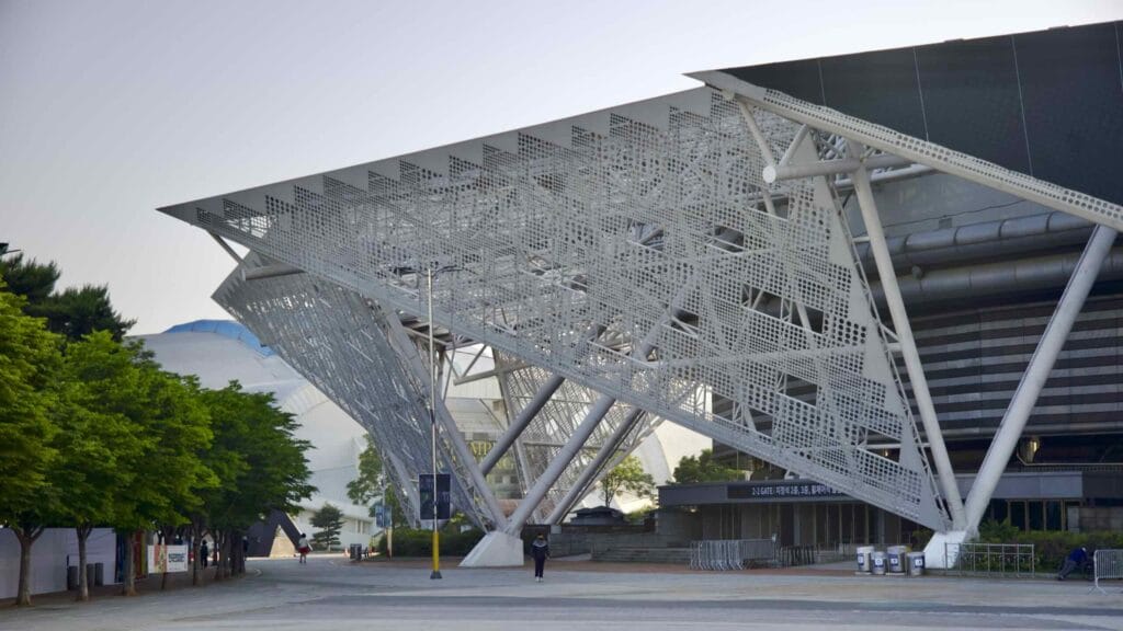 A picture of the KSPO DOME at Olympic Park (올림픽공원) in the Songpa District in Seoul, South Korea.