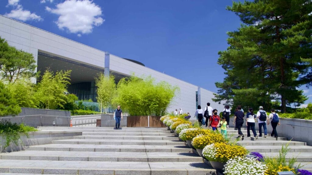 A picture of the National Museum of Korea (국립중앙박물관) in Seoul, South Korea.
