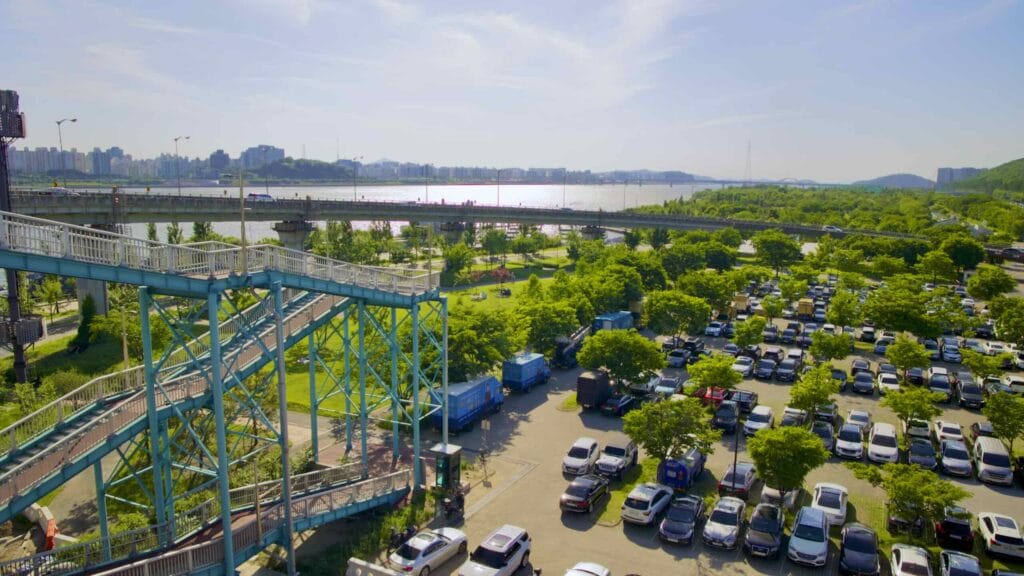 A picture of World Cup Bridge's onramps swirling over Nanji Hangang Park (난지한강공원) in Seoul, South Korea.