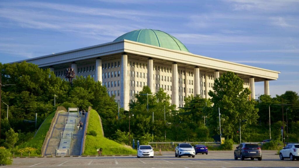 A picture of the National Assembly Building (국회의사당) in Yeouido Hangang Park (여의도한강공원) in Seoul, South Korea.