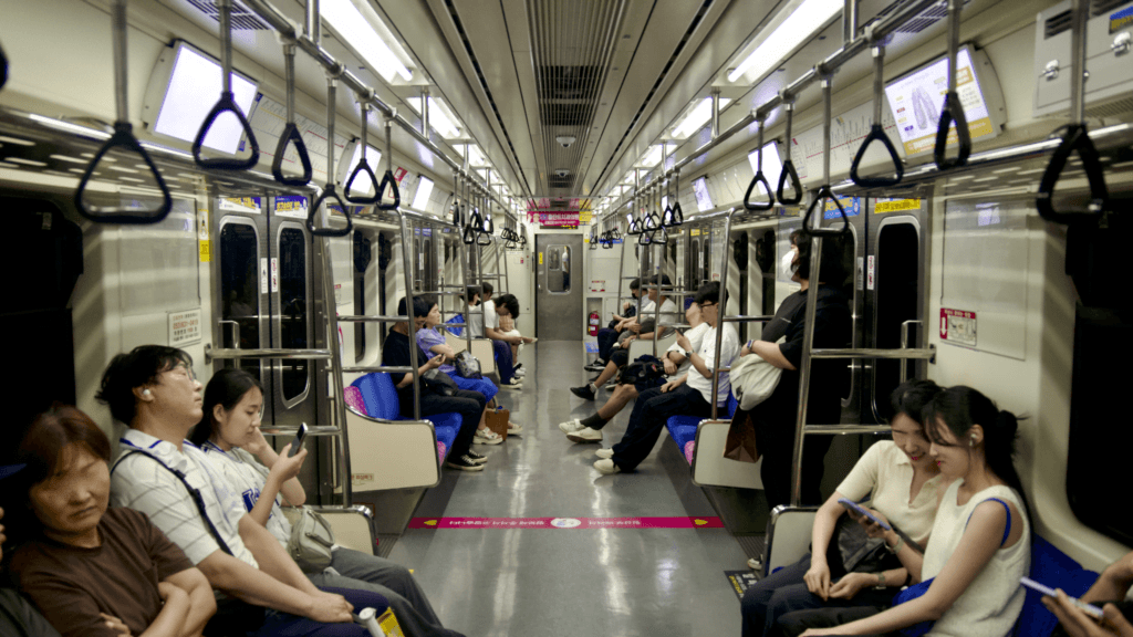 A picture of a subway interior in Daegu Metropolitan City.