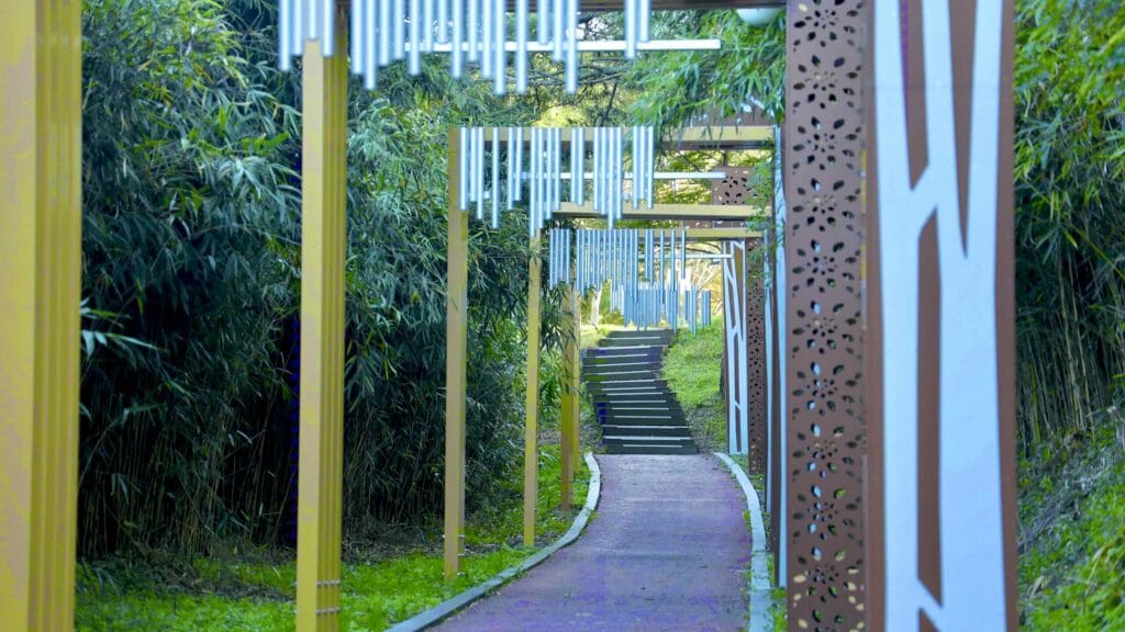 A picture of Mangyang Pavilion (망양정) along the Gyeongbuk (East Coast) Bicycle Path (동해안자전거길 (경북)) in Uljin County (울진군), South Korea.