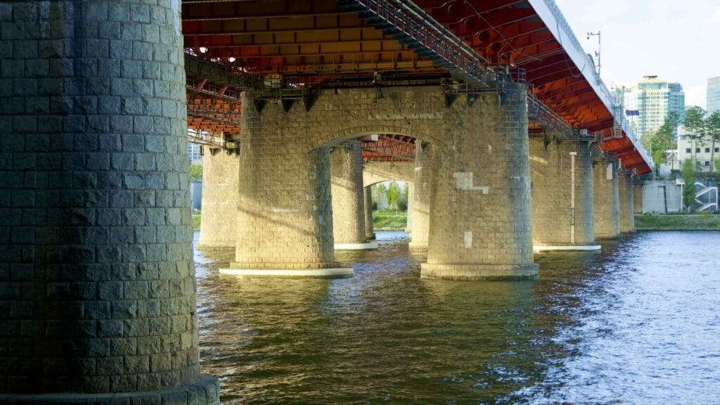 A picture of Nodeul Island (노들섬) near in the Han River in Seoul, South Korea.