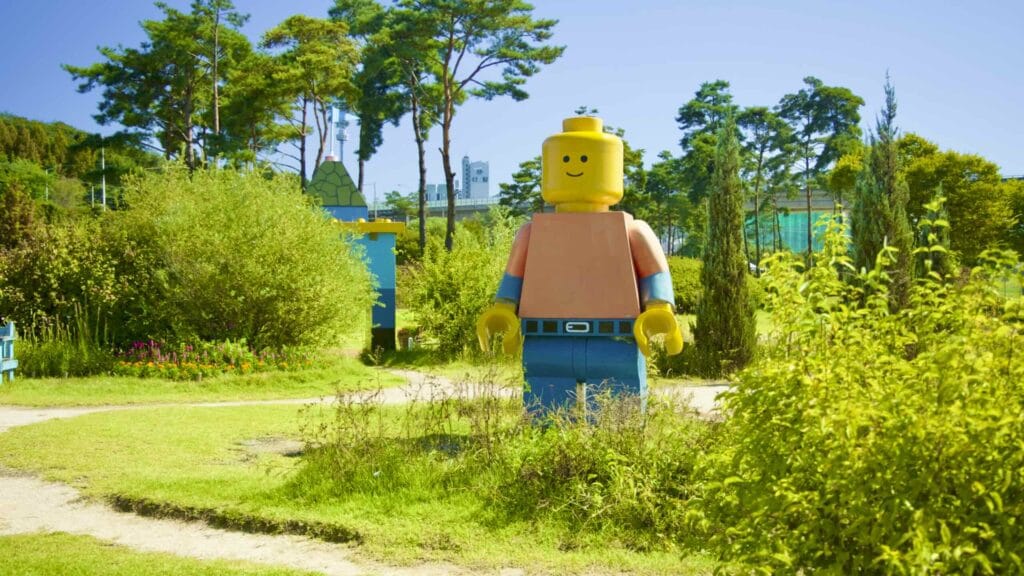 A picture of Namyangju Han River Park (남양주한강공원) on the Hangang Bike Path (한강 자전거길) in Namyangju City (남양주시) South, Korea.