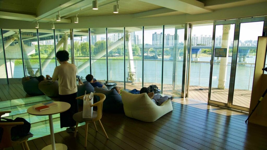 A picture of Riverview 8th Avenue (광진교 8번가) under Gwangjin Bridge (광진교) near Gwangnaru Hangang Park (광나루한강공원) in Seoul, South Korea.