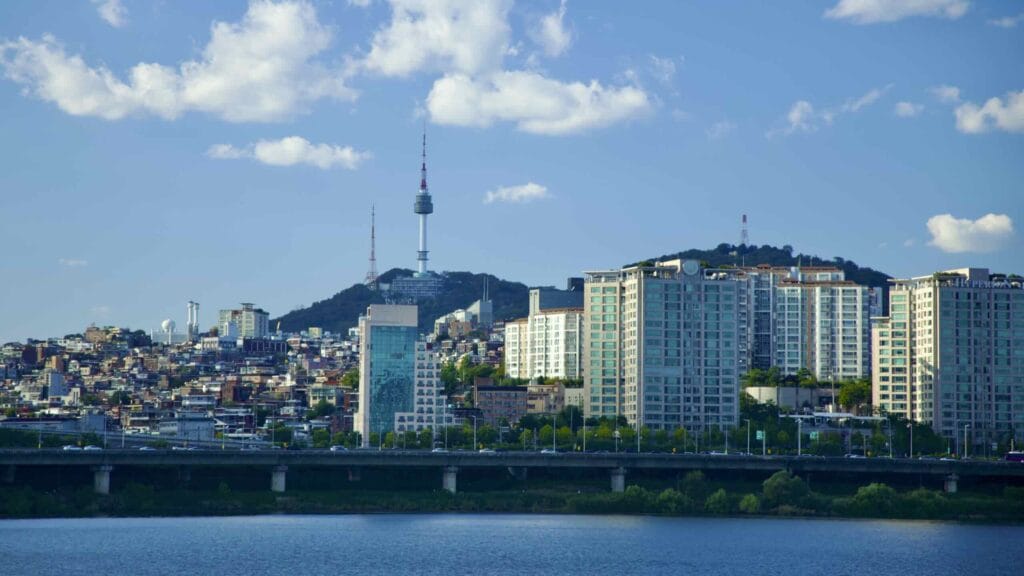 A picture of Namsan Seoul Tower (남산서울타워) on top of Nam Mountain (남산) in Seoul, South Korea.