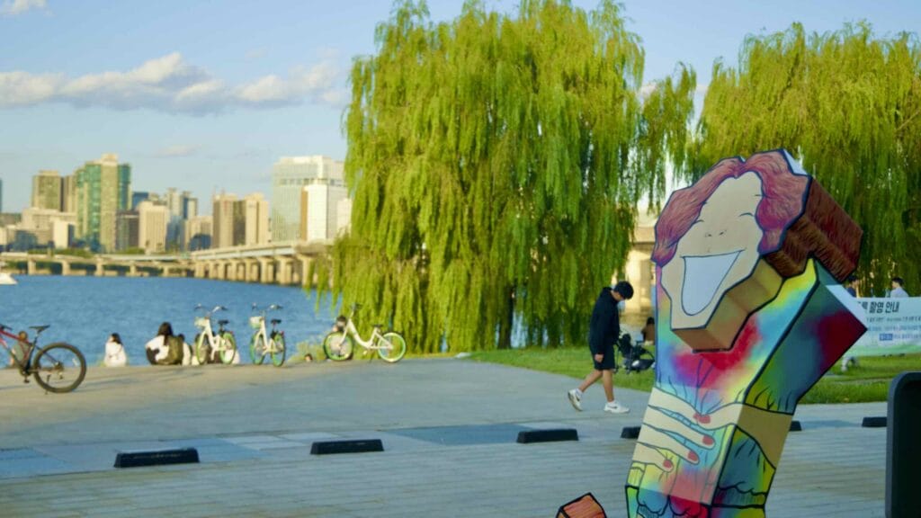 A picture of Mapo Bridge (마포대교) near Yeouido Hangang Park (여의도한강공원) in Seoul, South Korea.