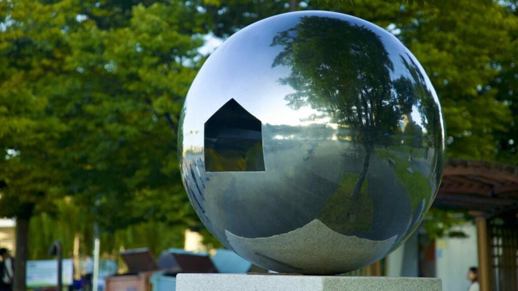 A picture of Hangang Art Park (한강예술공원) in Yeouido Hangang Park (여의도한강공원) in Seoul, South Korea.
