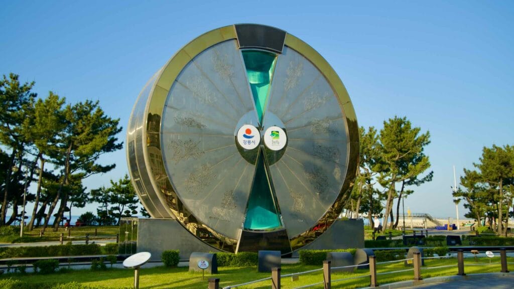 The 40-ton hourglass at Jeongdongjin Hourglass Park stands as a symbol of the passage of time.