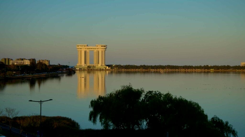 Skybay Hotel Gyeongpo stands across a calm Gyeongpo Lake.