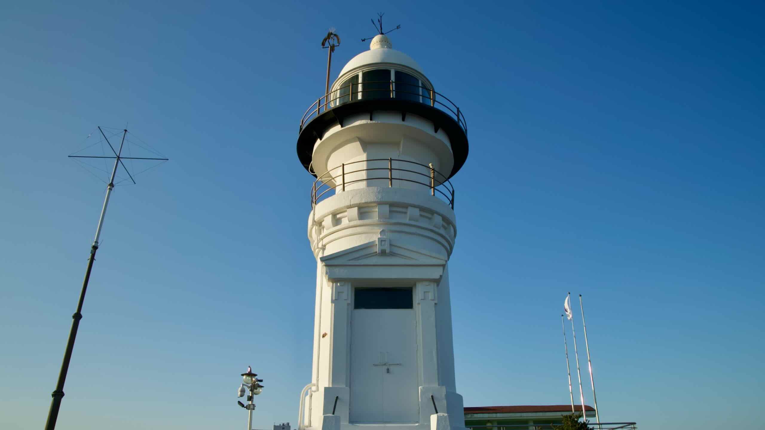 Jumunjin Lighthouse stands over the coast north of Jumunjin Port.