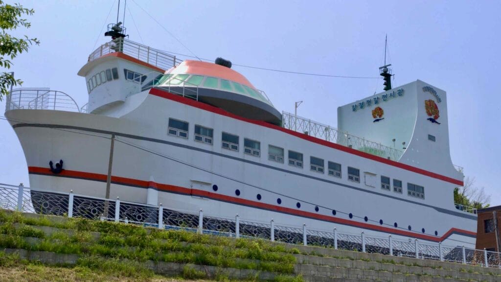 The Ganggyeong Salted Seafood Exhibition Hall, designed to resemble a ship, highlights the region’s maritime heritage and