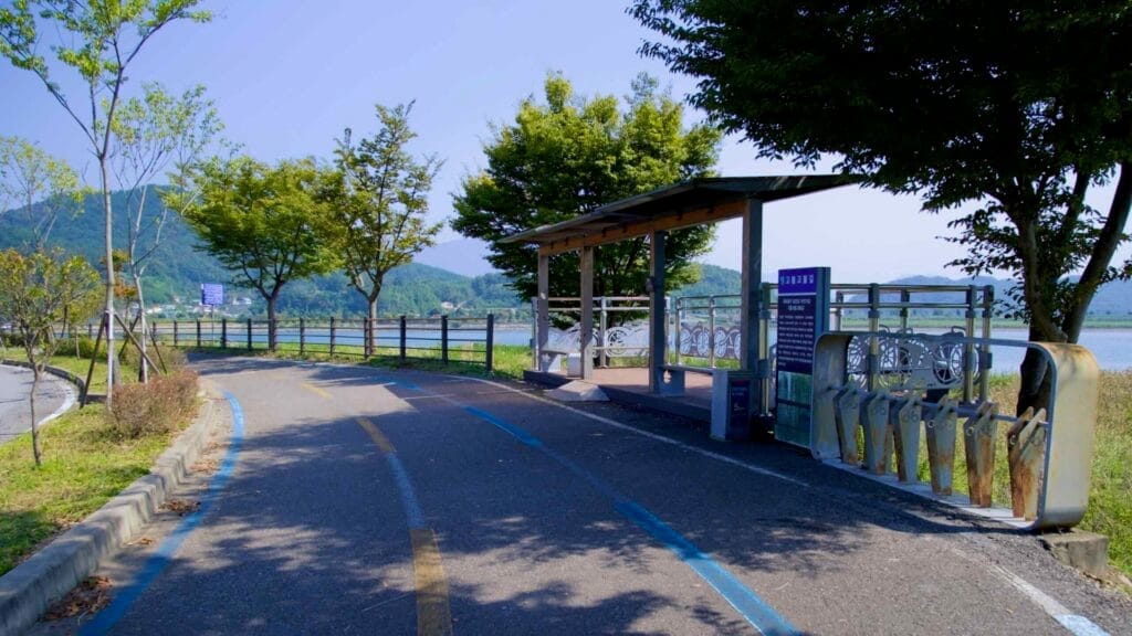 waterfront cycling