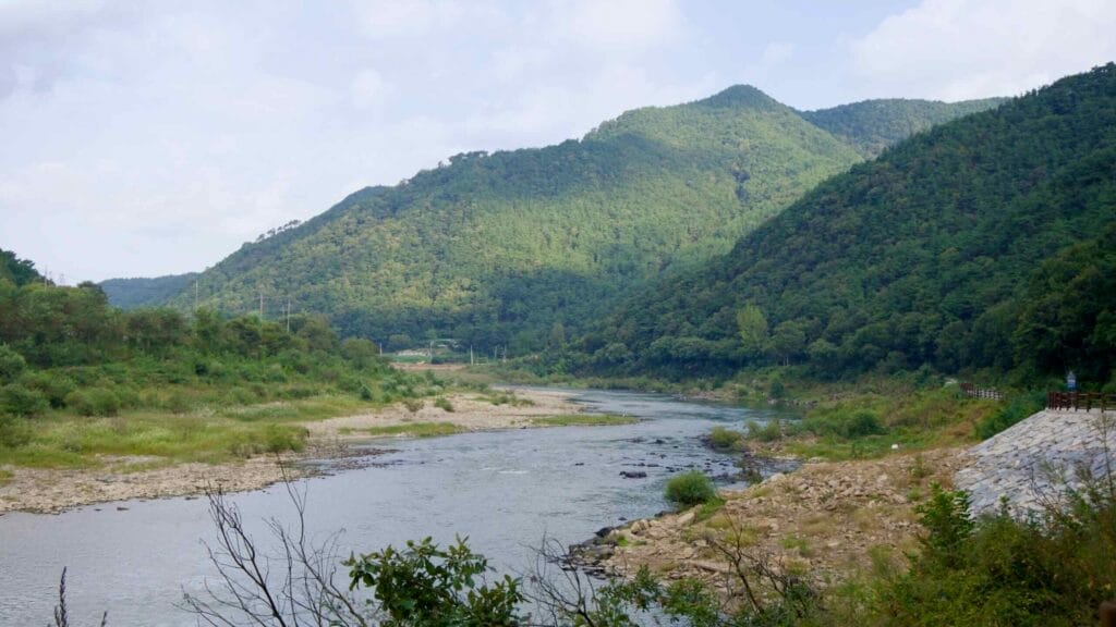 Scenic view of the Seomjin River valley and the Seomjingang Bike Path.