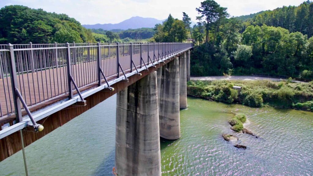 Hyangga Bridge