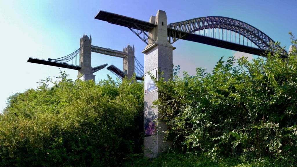 Memorial installation commemorates the Old Sandong Bridge, destroyed during the Korean War.