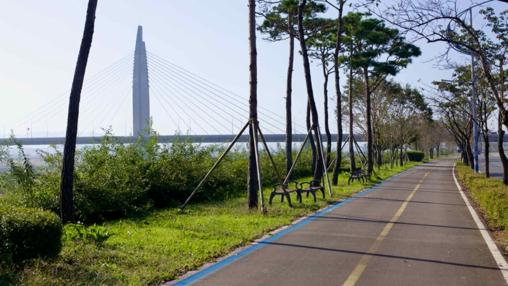 cycling tourism
