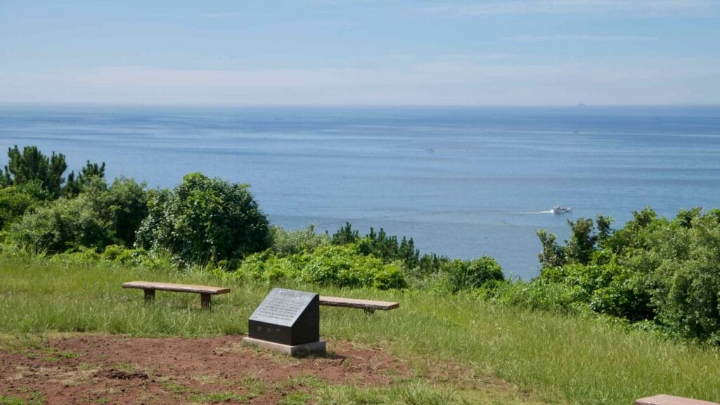 The top of Dodu Peak also offers views of the Korea Strait.
