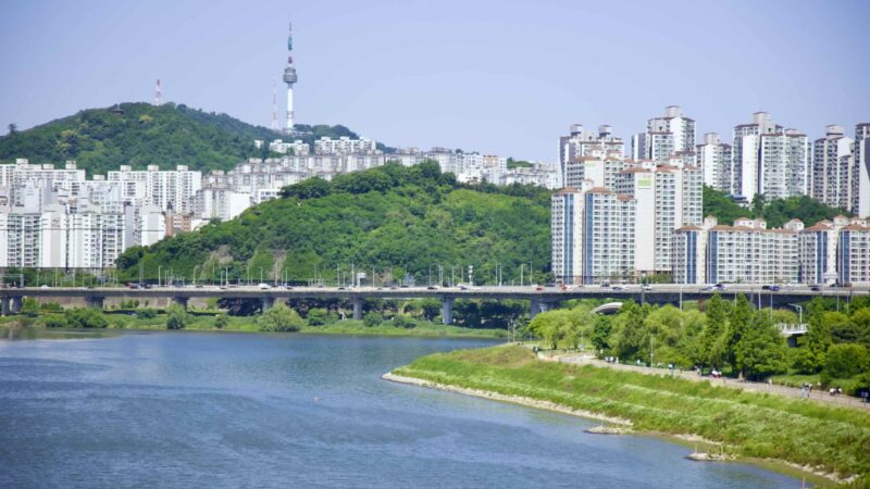 A picture of Namsan Mountain (남산) and Namsan Tower (남산서울타워) in the Yongsan District in Seoul, South Korea.