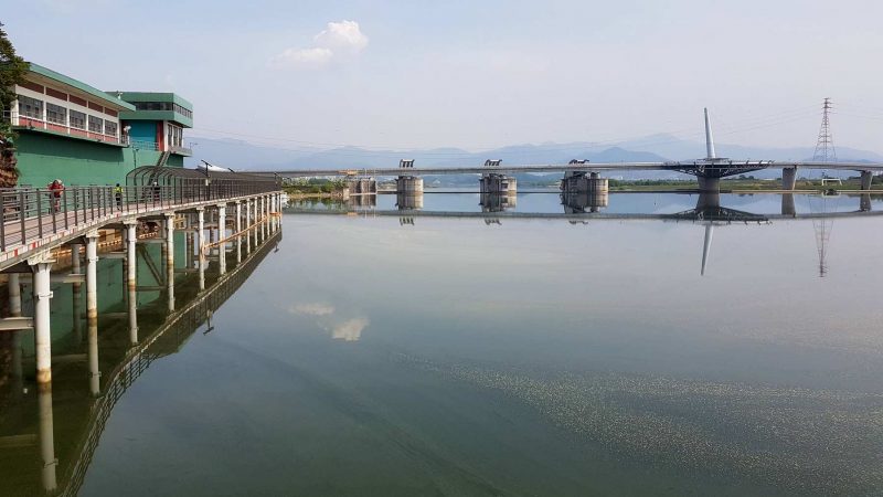 A picture of a water intake and processing facility near Gangjeong Goryeong Weir along the Nakdong River in Daegu.
